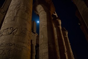 エジプトのカルナック神殿（出展：pixabay）