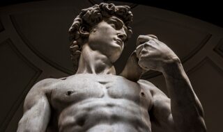 ミケランジェロの彫刻「ダビデ像」