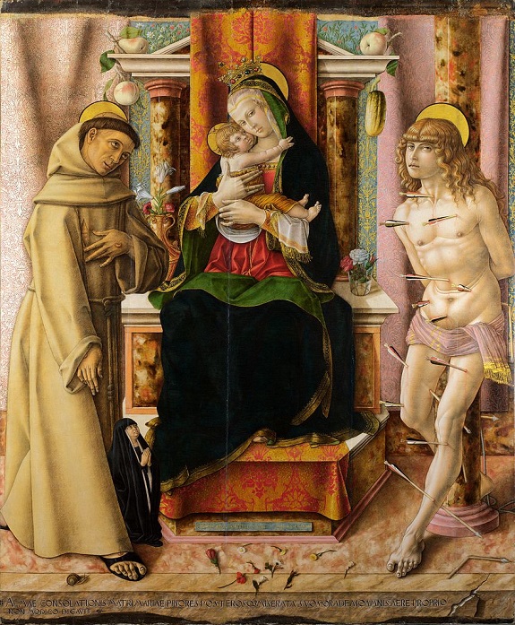 「聖母子と聖フランチェスコ、聖セバスティアヌス」（1491年）カルロ・クリヴェッリ