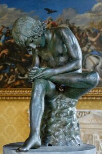 彫刻「Spinario」 ※public domain