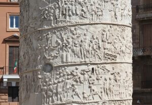「トラヤヌス帝の記念柱」表面装飾画