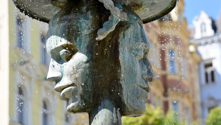 Janus（ヤヌス）