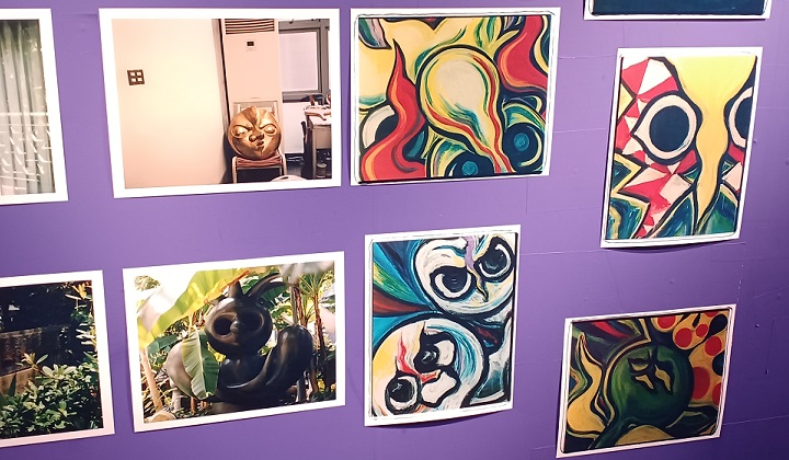 岡本太郎記念館で開催の「佐内正史 雷写」の様子